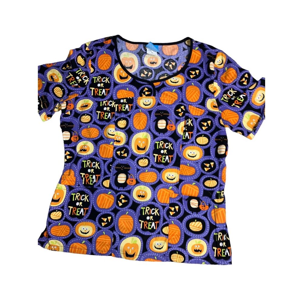 Halloween HQ Scrub Top Trick or Treat Pumpkins Cat Size M
